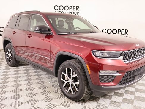 Used 2024 Jeep Grand Cherokee Limited image 1
