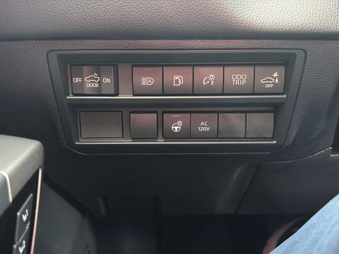 New 2026 Toyota Tundra Limited AWD/4WD image 15