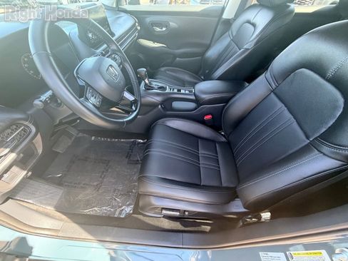 Certified 2025 Honda HR-V EX-L image 16