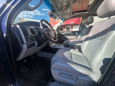 Used 2010 Toyota Tundra Limited image 10