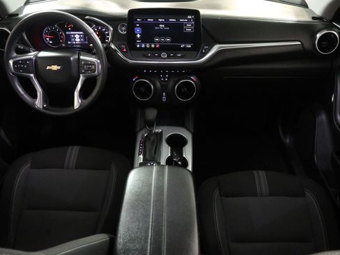 Used 2023 Chevrolet Blazer LT image 15