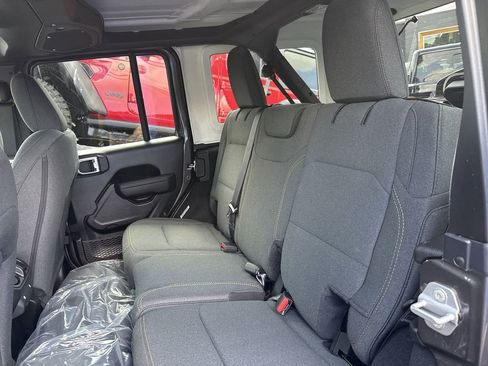 New 2026 Jeep Wrangler Willys AWD/4WD image 19