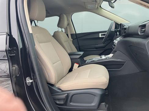 Used 2021 Ford Explorer 2WD image 29