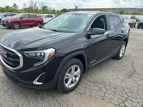 Used 2021 GMC Terrain SLE w/ LPO, Floor Liner Package AWD/4WD image 1