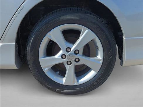 Used 2012 Toyota Corolla S image 6