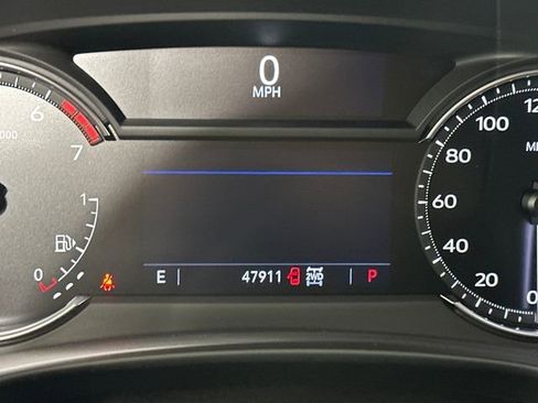 Used 2023 Cadillac XT4 Premium Luxury image 18