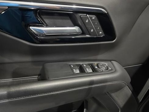 Certified 2025 Chevrolet Tahoe Z71 AWD/4WD image 16