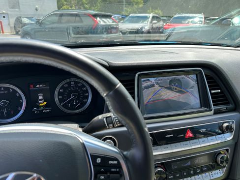 Used 2018 Hyundai Sonata Limited w/ Limited Ultimate Package 03 FWD image 33
