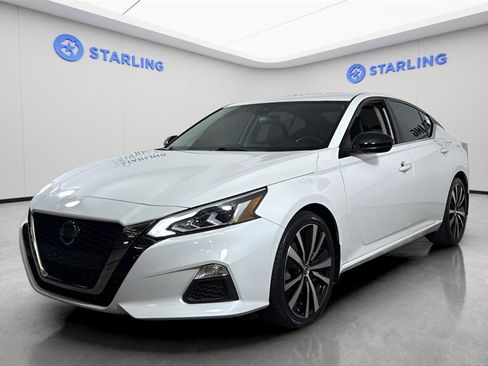 Used 2020 Nissan Altima 2.5 SR image 16