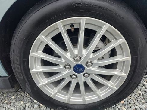 Used 2014 Ford C-MAX SEL w/ Equipment Group 303A image 10