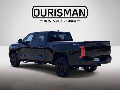 Used 2024 Toyota Tundra Platinum AWD/4WD image 24