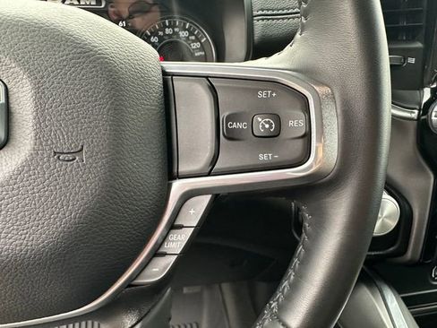 Used 2024 RAM 1500 Laramie image 14