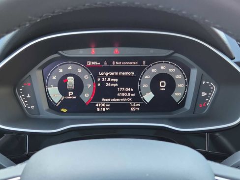 Certified 2025 Audi Q3 2.0T Premium w/ Convenience Package image 26