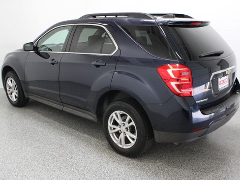 Used 2017 Chevrolet Equinox LT w/ Convenience Package FWD image 9