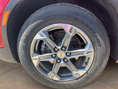 Used 2024 Chevrolet Blazer LT FWD image 23