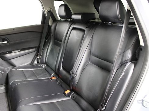 Used 2023 Nissan Rogue SL w/ SL Premium Package image 29