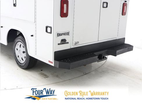 Used 2018 Ford Transit 350 138 w/ Interior Upgrade Package image 9