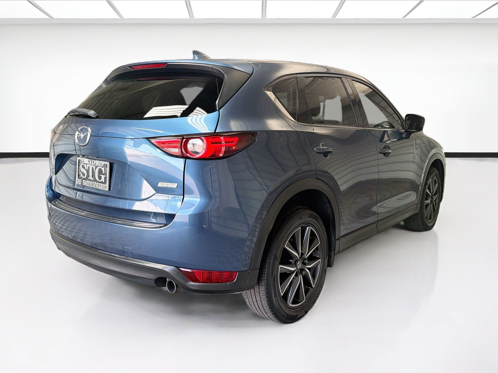 Used 2017 MAZDA CX-5 Grand Touring FWD image 4