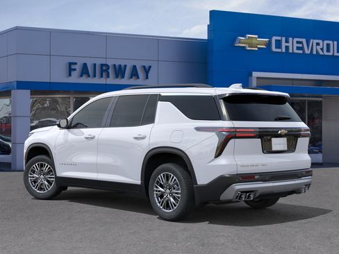 New 2026 Chevrolet Traverse LT AWD/4WD image 3