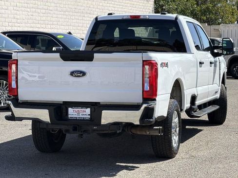 Used 2024 Ford F250 XLT AWD/4WD image 4