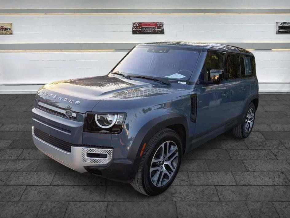 Used 2022 Land Rover Defender 110 S AWD/4WD image 3