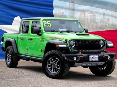 Used 2025 Jeep Gladiator Mojave