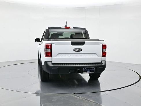New 2025 Ford Maverick XLT w/ XLT Luxury Package image 9