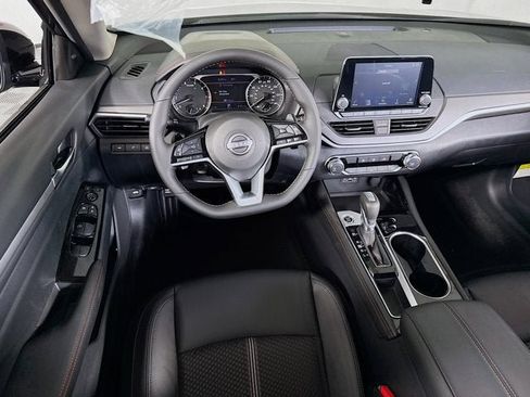 New 2025 Nissan Altima 2.5 SR image 21