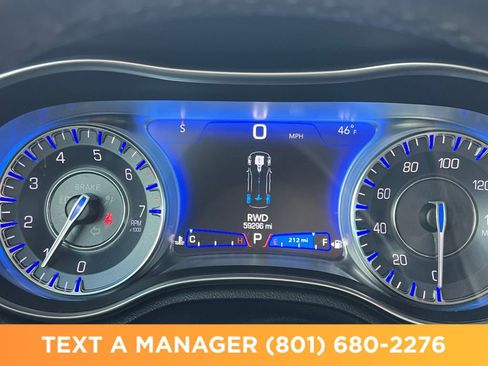Used 2021 Chrysler 300 Touring L AWD/4WD image 16