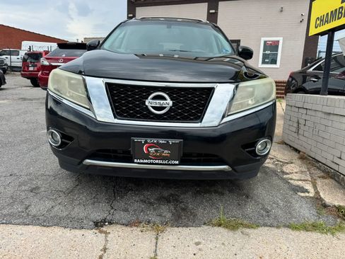 Used 2013 Nissan Pathfinder SL FWD image 8