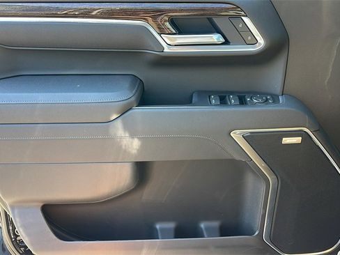 New 2026 GMC Sierra 1500 Elevation image 25