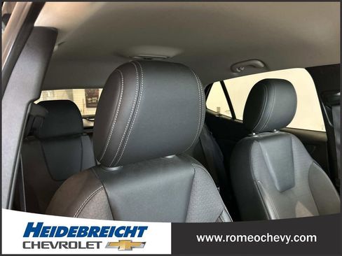 Used 2023 Buick Encore GX Select image 34