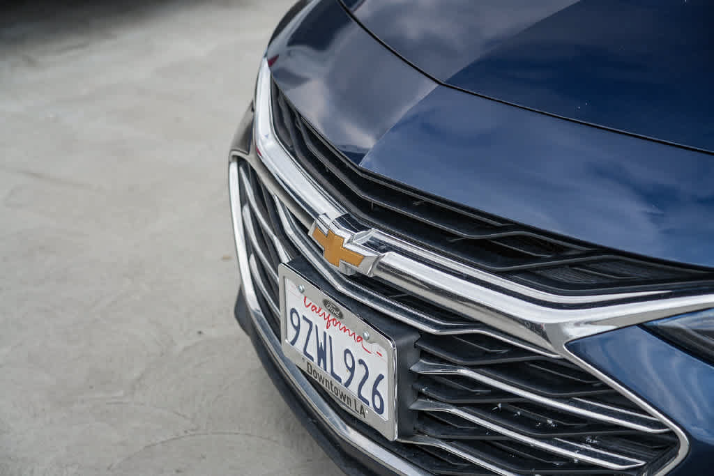 Used 2020 Chevrolet Malibu LT FWD image 3