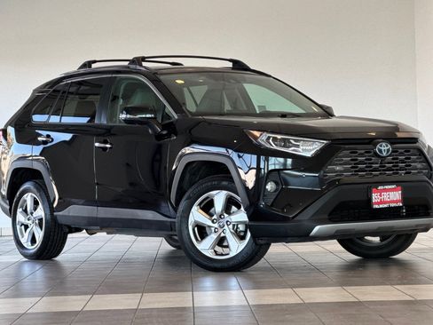 Certified 2021 Toyota RAV4 Limited image 2