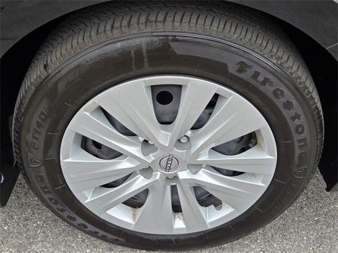 Used 2025 Nissan Sentra S w/ Lighting Package image 9