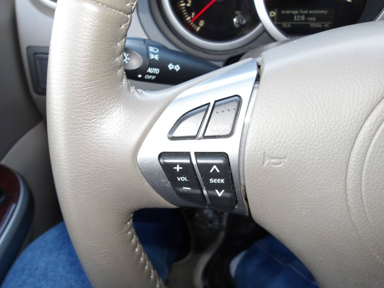 Used 2012 Suzuki Grand Vitara Limited AWD/4WD image 16