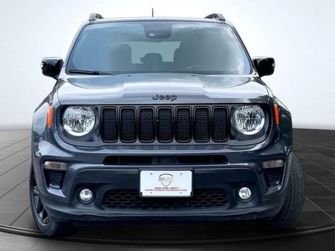 Used 2022 Jeep Renegade Altitude w/ Convenience Group AWD/4WD image 3