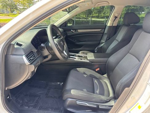 Certified 2022 Honda Accord LX image 13