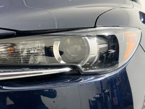 Used 2021 MAZDA CX-5 Touring image 11