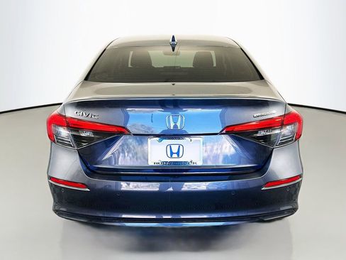 Certified 2024 Honda Civic Touring image 6