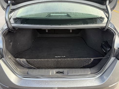 Used 2023 Nissan Sentra SV w/ All-Weather Package image 30