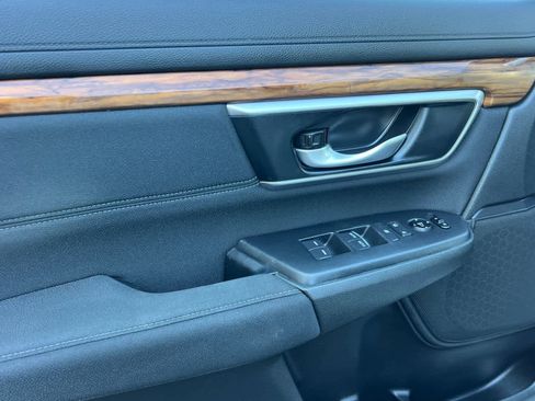 Used 2021 Honda CR-V EX image 12