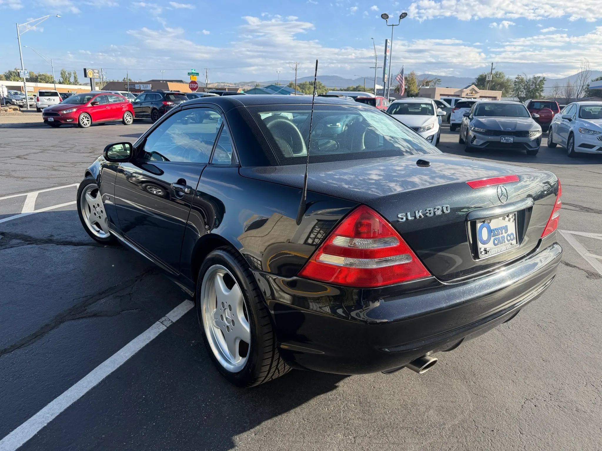Used 2001 Mercedes-Benz SLK 320 image 6
