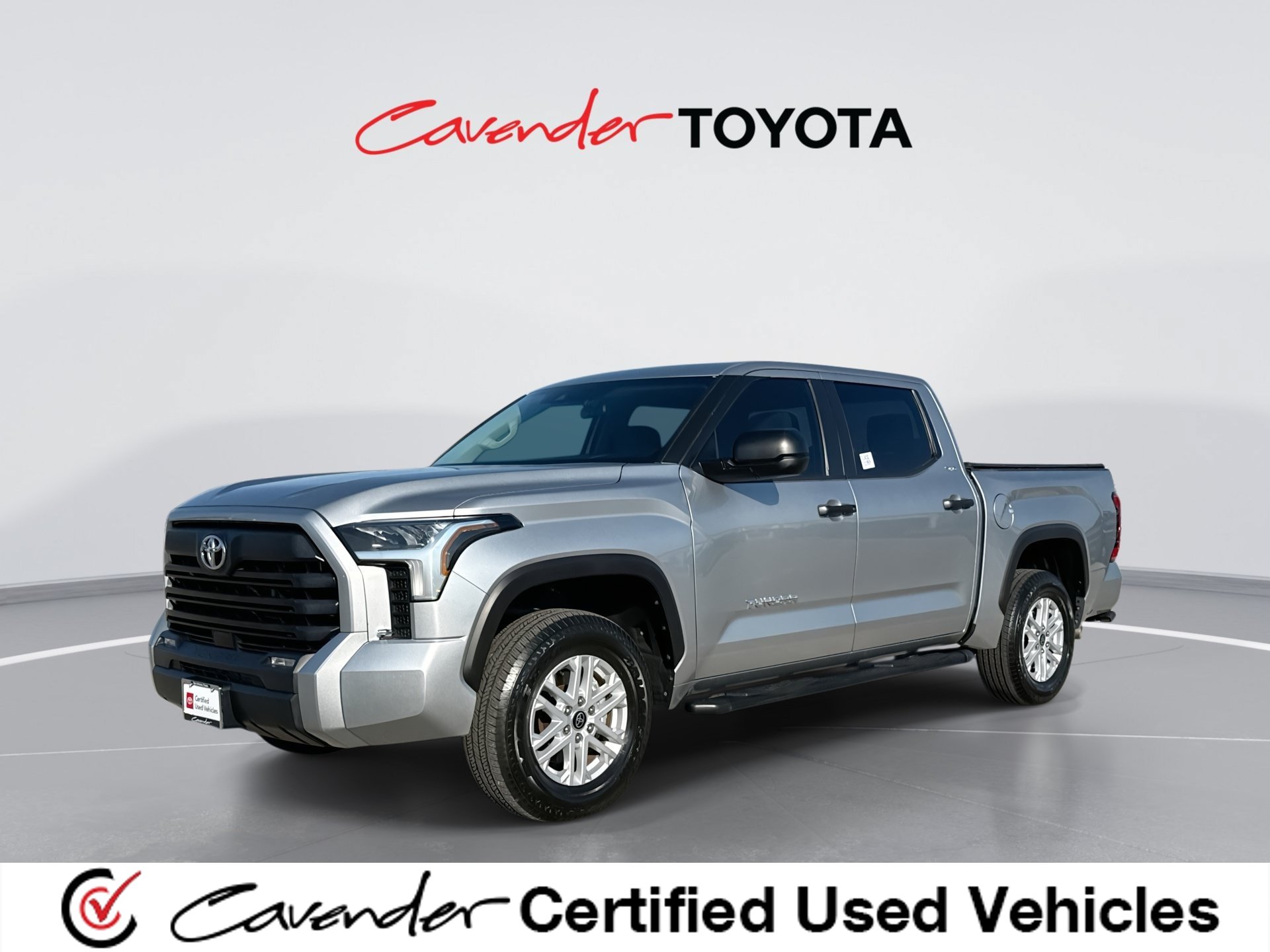 Used 2024 Toyota Tundra SR5 AWD/4WD image 1
