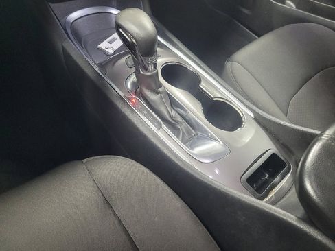 Used 2021 Chevrolet Malibu LT image 26