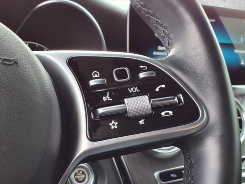 Used 2022 Mercedes-Benz GLC 300 4MATIC image 20