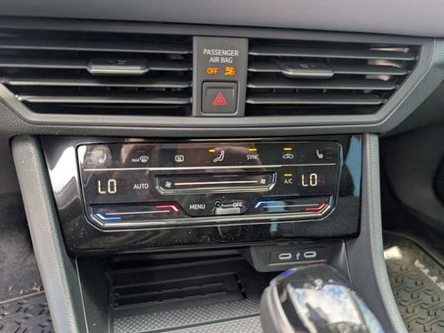 New 2025 Volkswagen Jetta SE image 14