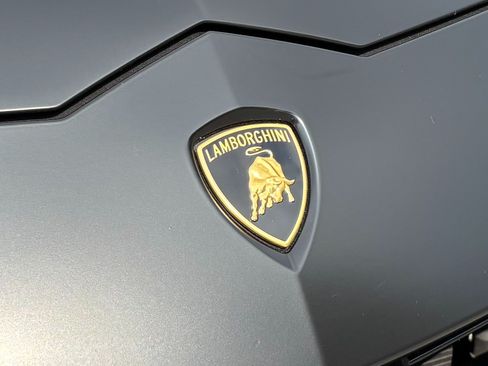 Used 2020 Lamborghini Urus AWD/4WD image 55