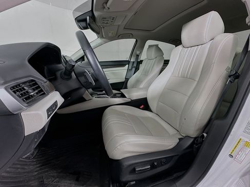 Used 2022 Honda Accord Touring image 22