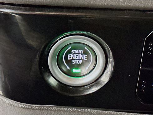 Used 2022 GMC Sierra 1500 Elevation image 20